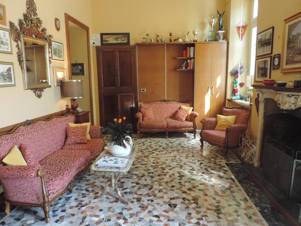 Hotel Vapore Torno Exterior photo